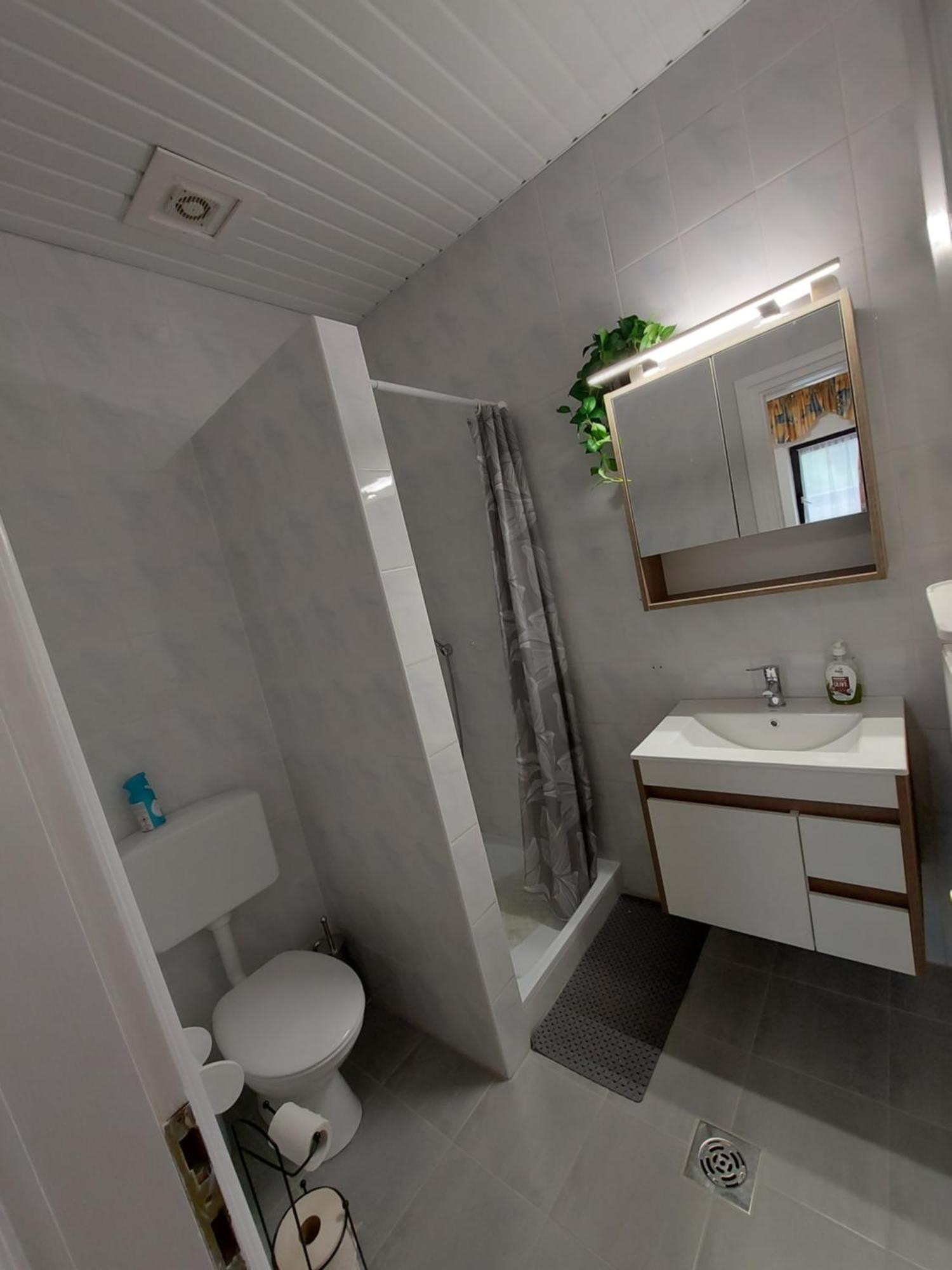 Istvan Apartmanok Keszthely Ngoại thất bức ảnh