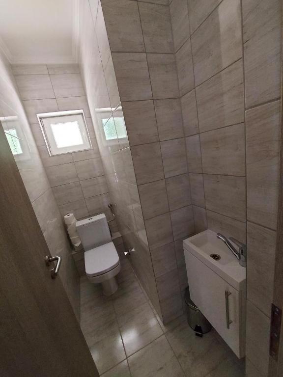 Istvan Apartmanok Keszthely Ngoại thất bức ảnh